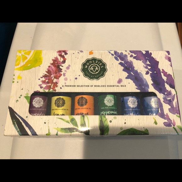 woolzies Other - Woolzies essential oils